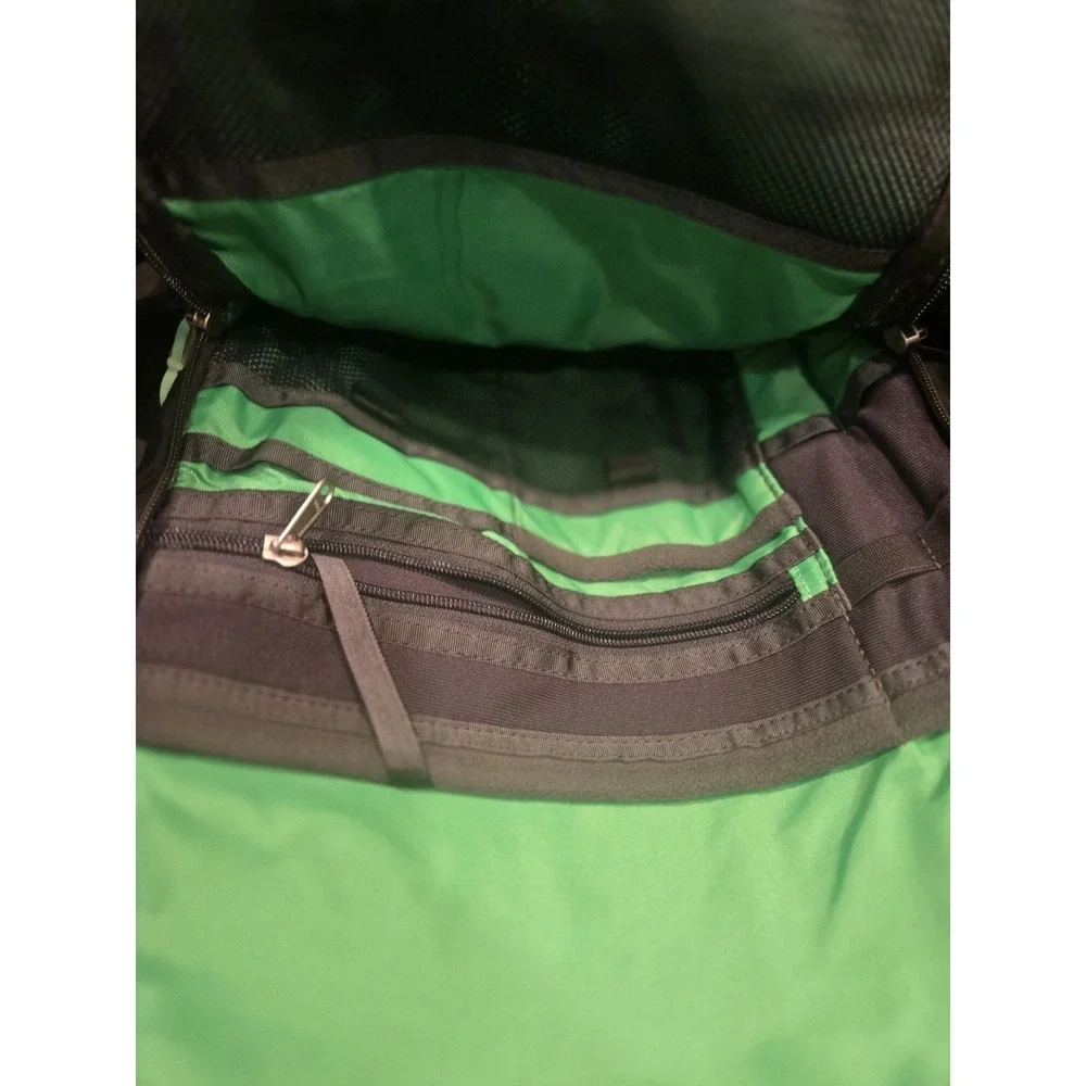 The North Face Surge FlexVent Backpack Black Laptop School Travel Book Bag‎